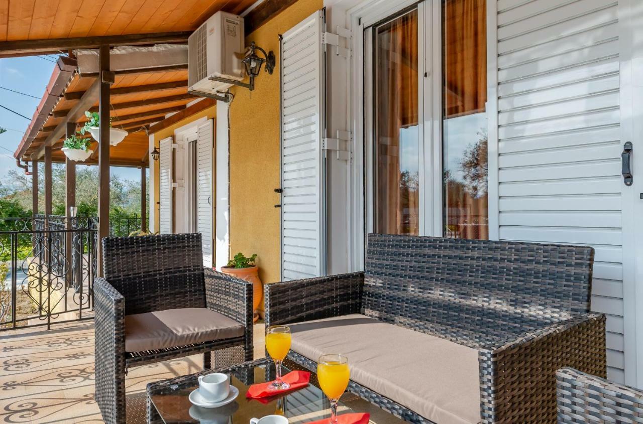 Gaitani Toscana Villas מראה חיצוני תמונה